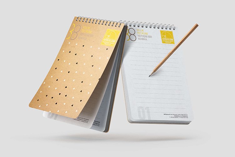 Her Anımızda Yanımızda Olan Defterler